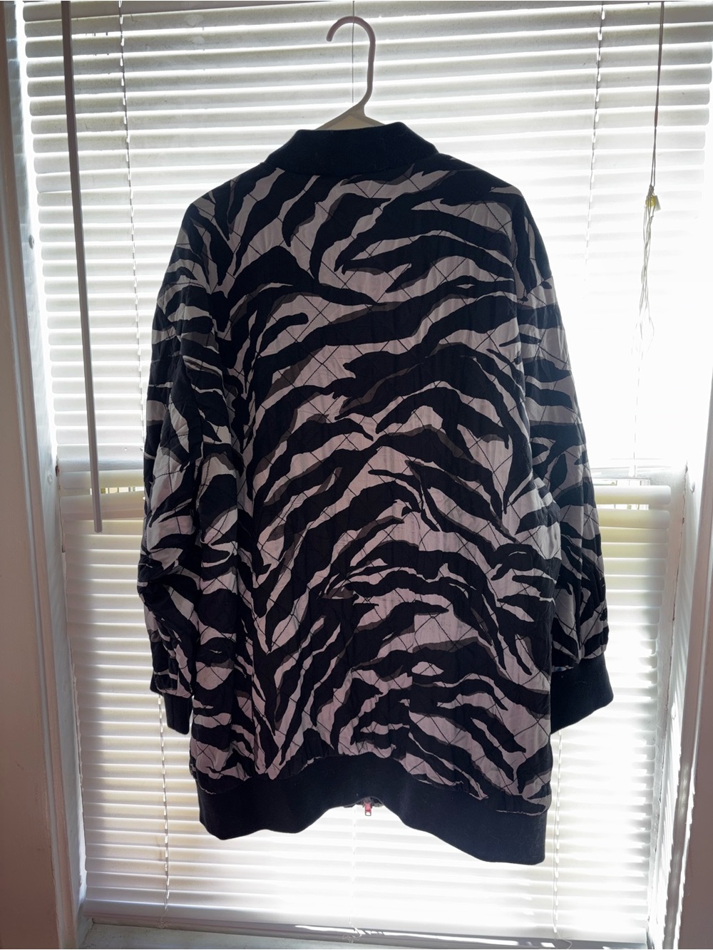 DKNY Black & White Zebra-Print Jacket - Picture 2 of 3